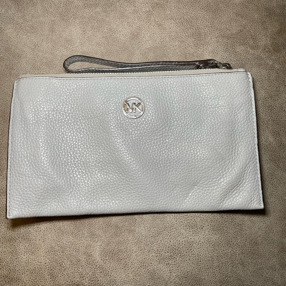 Michael Kors Gray Leather Wristlet